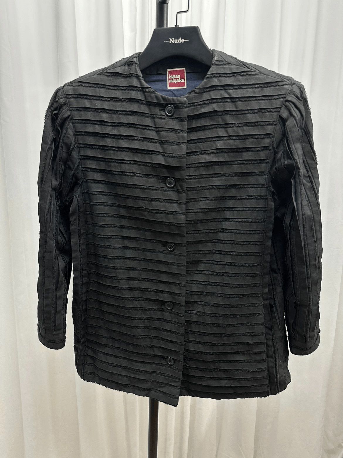 Issey Miyake Sz 9 Issey Miyake 197-2507 Size US M / EU 48-50 / 2 - 8 Thumbnail