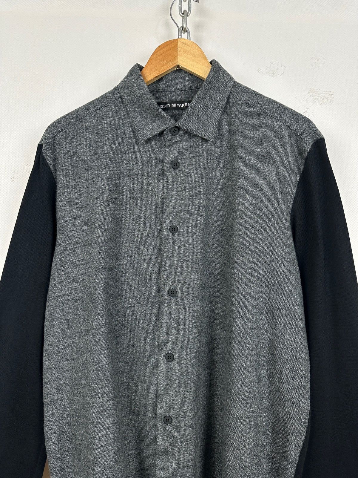 Issey Miyake Issey Miyake Men Black/Gray Long Sleeve Button Up Shirt Size US XL / EU 56 / 4 - 4 Thumbnail