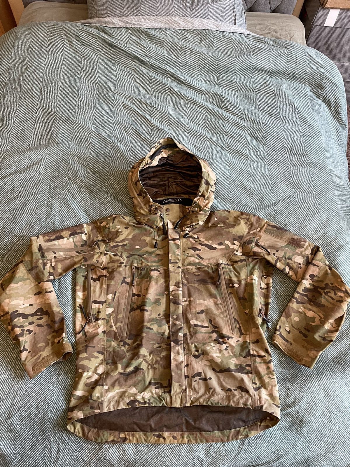Arcteryx Leaf Alpha Jacket Gen 1 | Grailed