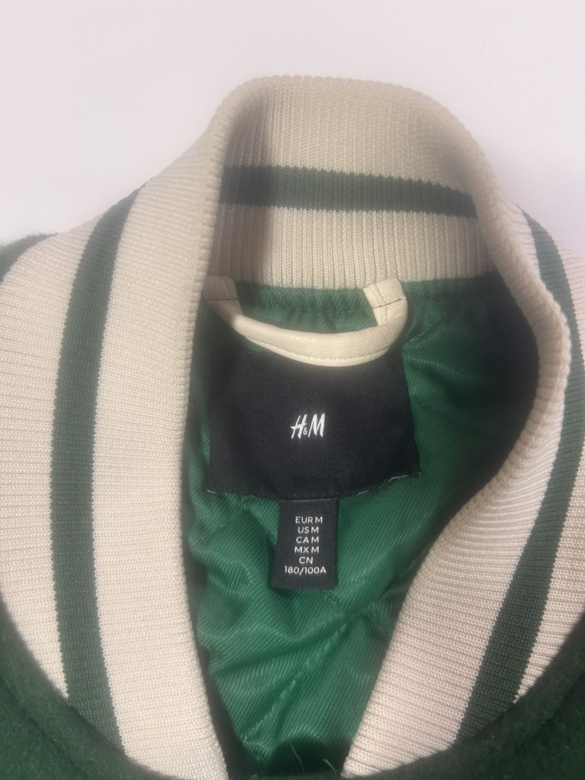 H&M H&M Stranger Things Hawkins High School Tigers jacket Size US M / EU 48-50 / 2 - 4 Thumbnail