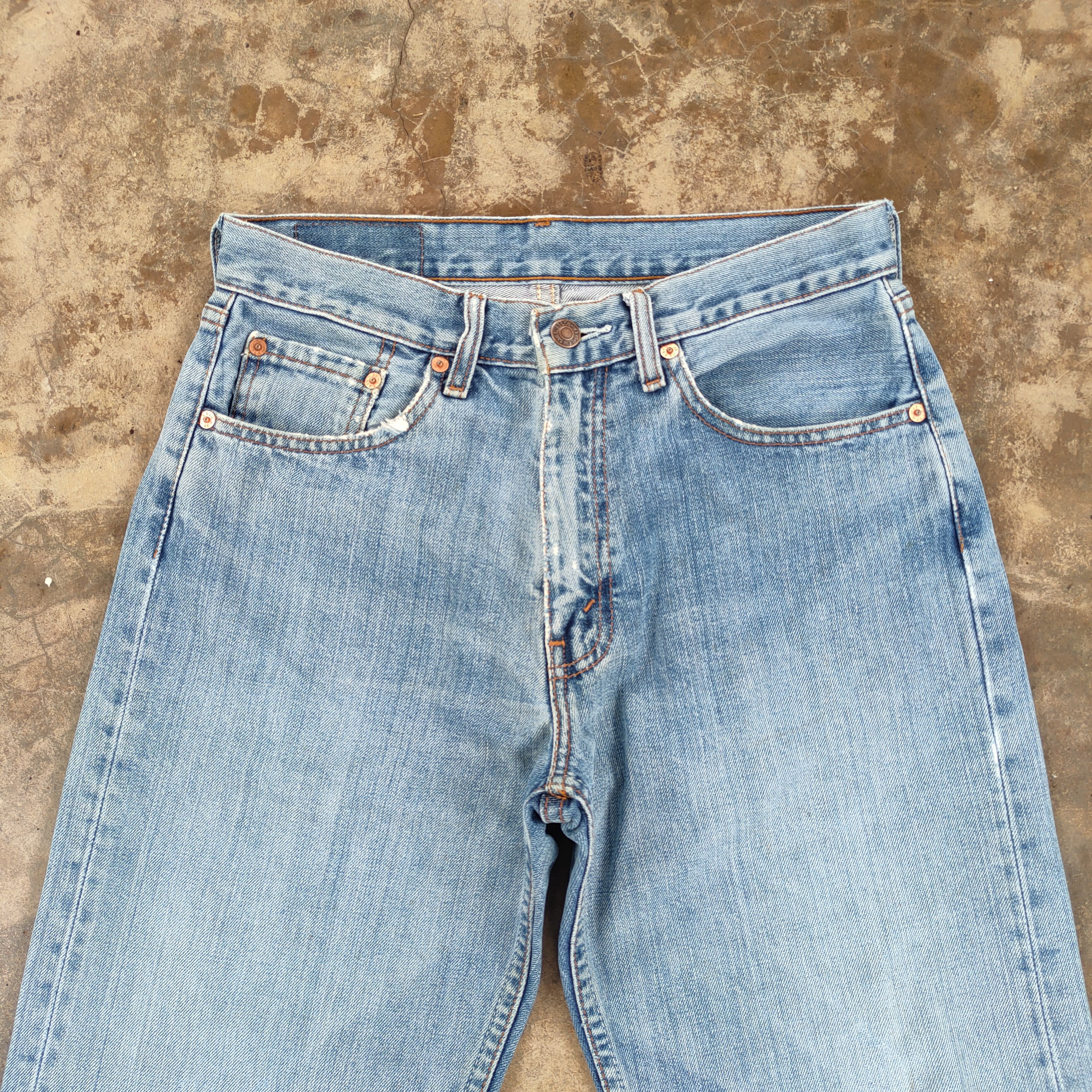 Levi's Vintage Clothing VINTAGE LEVI'S 512 FADED DISTRESSED JEANS DENIM PANTS Size US 30 / EU 46 - 3 Thumbnail