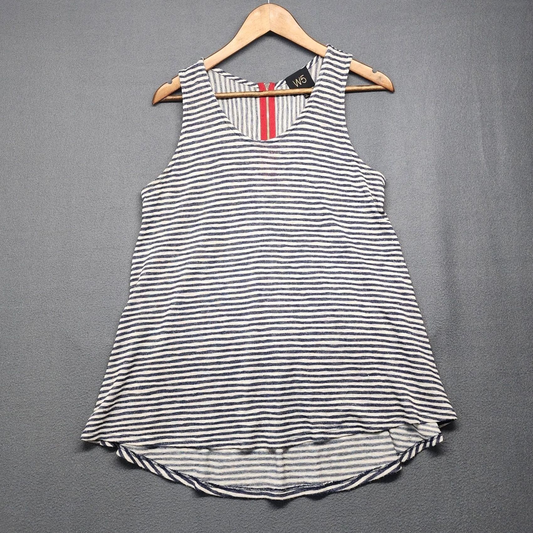 Anthropologie W5 Tank Top Womens Medium Blue White Stripe Racerback Knit USA Size M / US 6-8 / IT 42-44 - 2 Thumbnail