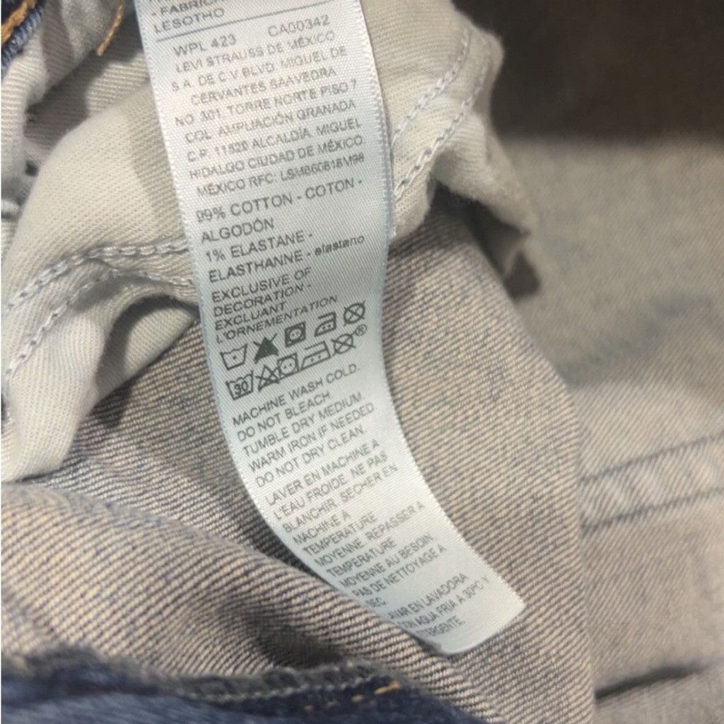 Levi's Levi's blue relaxed fit jeans 36x30 #denim #relaxedfit Size US 36 / EU 52 - 5 Thumbnail