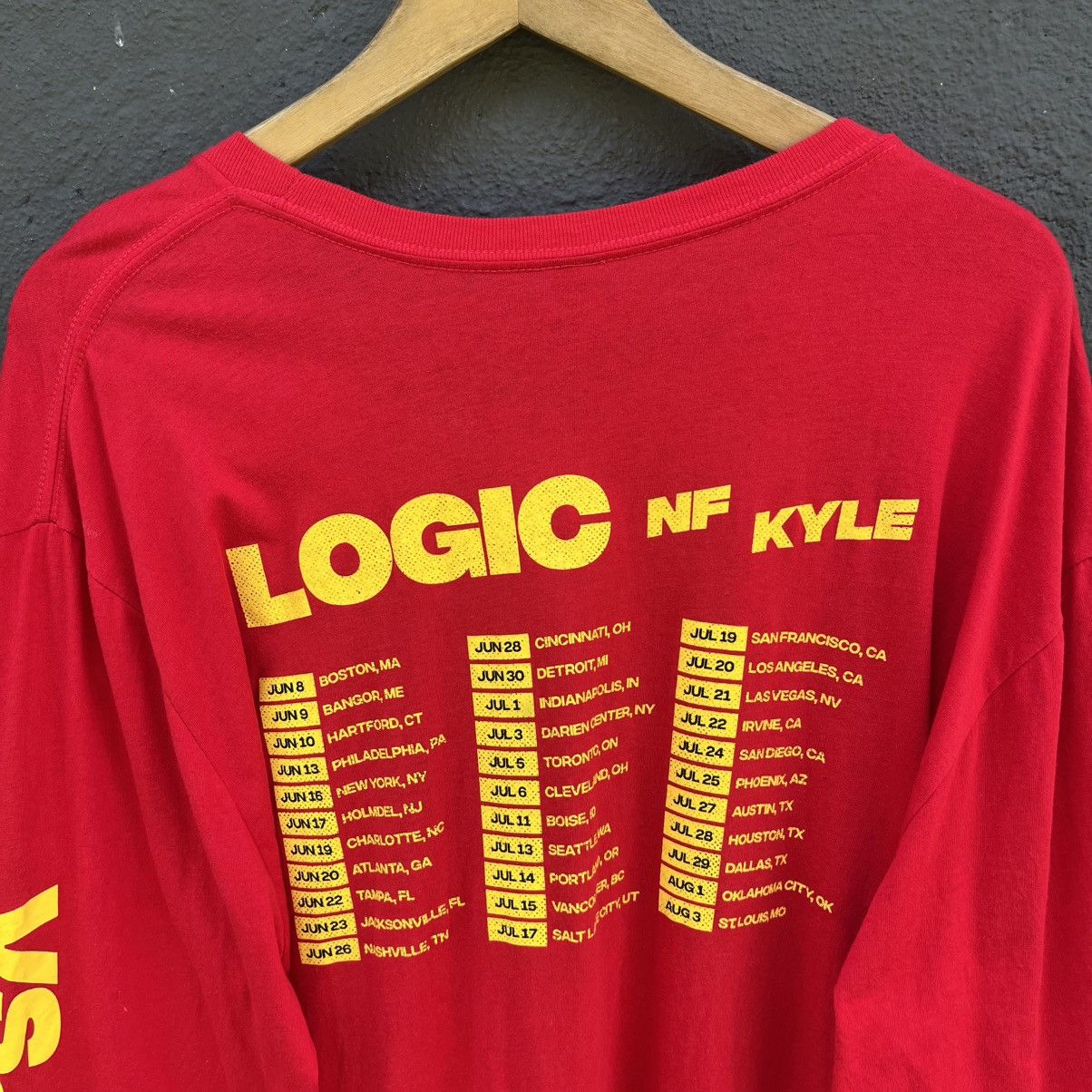 Rap Tees Thrashed The Bobby Tarantino Vs Everbody Tour Logic Rap Tee Size US XL / EU 56 / 4 - 7 Thumbnail