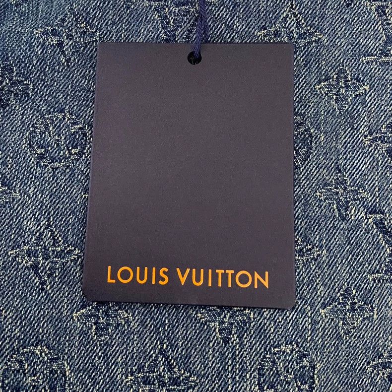 Louis Vuitton Louis Vuitton 25 blue logo jacquard full-print cotton casu Size US 30 / EU 46 - 7 Thumbnail