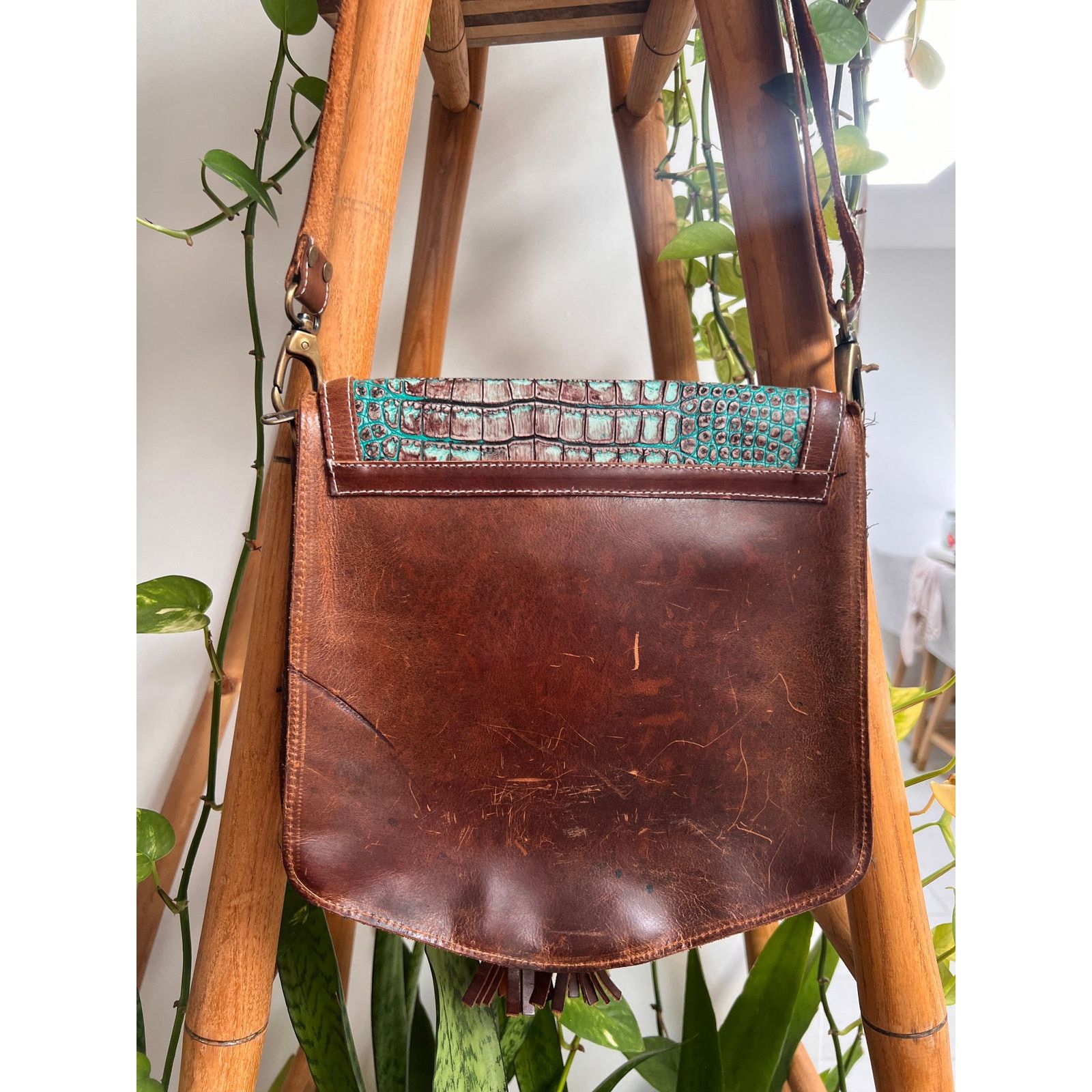 Other Vintage Cowhide Leather Bag with Turquoise Stones Size ONE SIZE - 4 Thumbnail