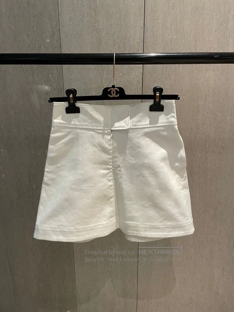 Dior Dior White shorts Size 24" / US 00 / IT 34 - 1 Thumbnail