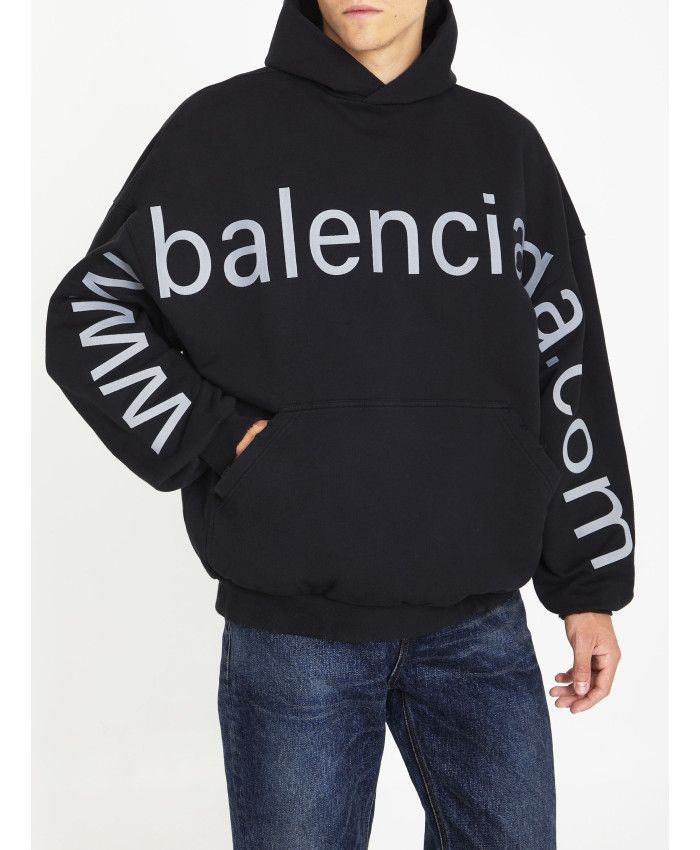 Balenciaga o1bcso1str0924 Bal.com Hoodie Oversized in Black Size US M / EU 48-50 / 2 - 4 Thumbnail