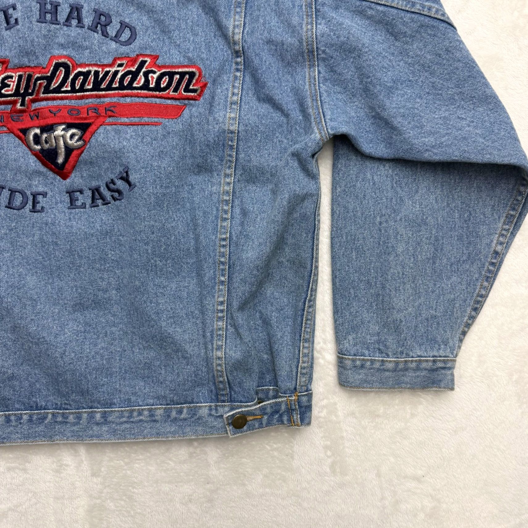 Harley Davidson VINTAGE Harley-Davidson NY Jacket Mens Large Blue Denim Cafe Embroidered 90s Size US L / EU 52-54 / 3 - 5 Thumbnail