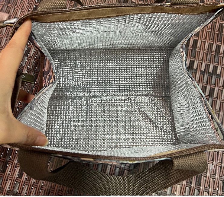 Japanese Brand Waterproof and oil-proof widened hand-held lunch bag Size ONE SIZE - 3 Thumbnail