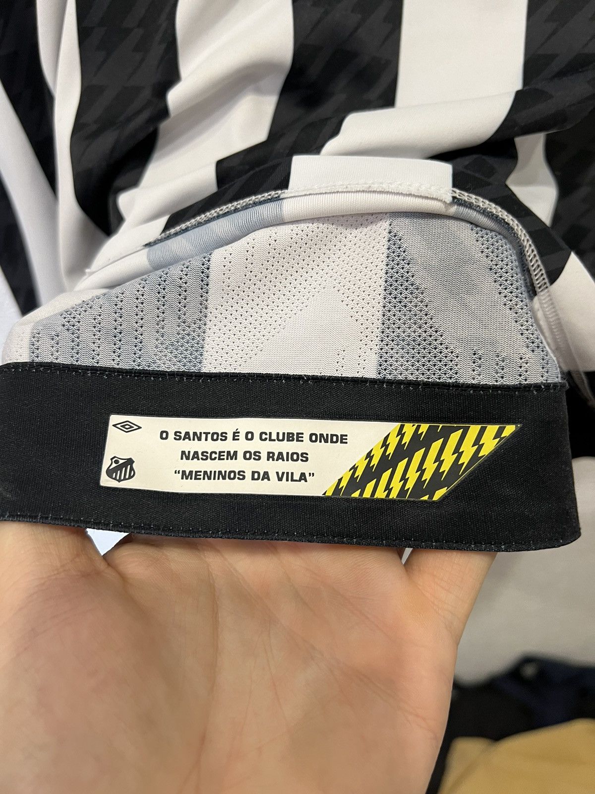 Umbro Umbro Santos 2021 Away Kit Soccer Jersey Football Size US XL / EU 56 / 4 - 6 Thumbnail