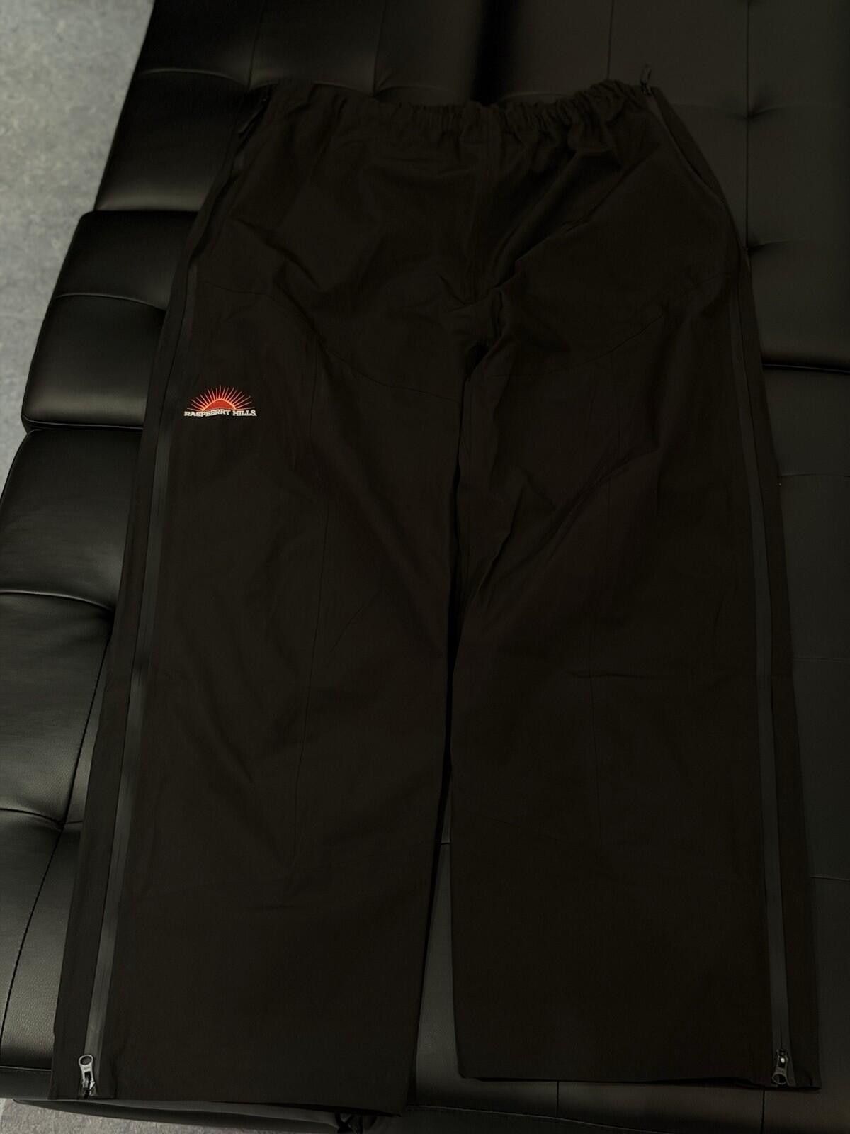 Other Raspberry Hills (GV Gallery) Track Pants Black - XL NEW Size US 36 / EU 52 - 1 Thumbnail