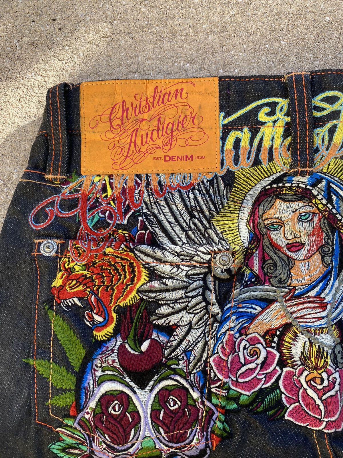 Christian Audigier Rare Christian Audigier Virgin Mary Jeans 34 Size US 34 / EU 50 - 2 Thumbnail