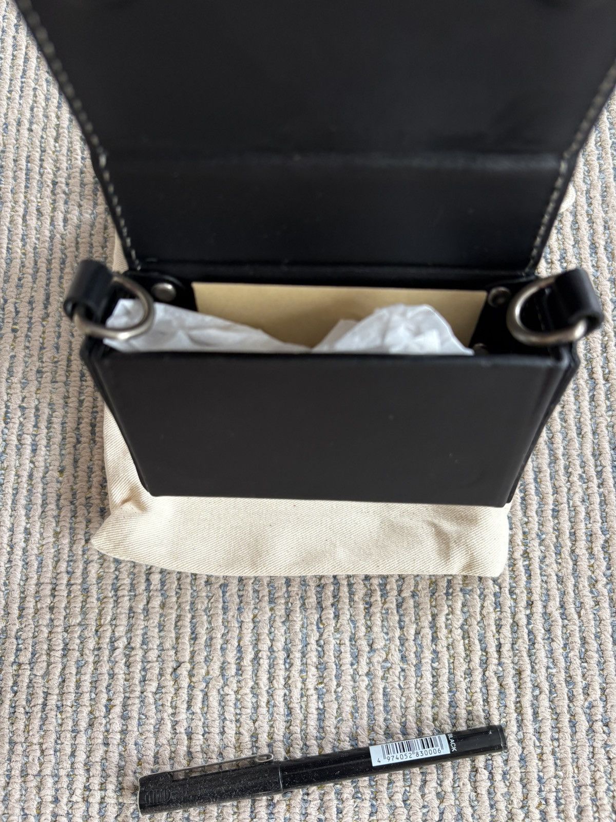AMI Small Black Leather Panelled Box Bag Size ONE SIZE - 5 Thumbnail