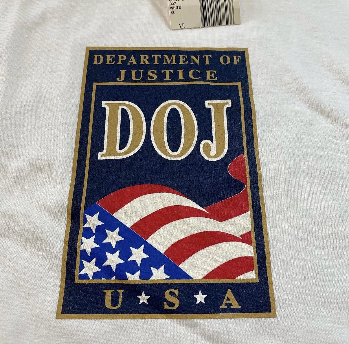 Jansport Vintage Jansport D.O.J T-Shirt New Old Stock Size US XL / EU 56 / 4 - 2 Thumbnail
