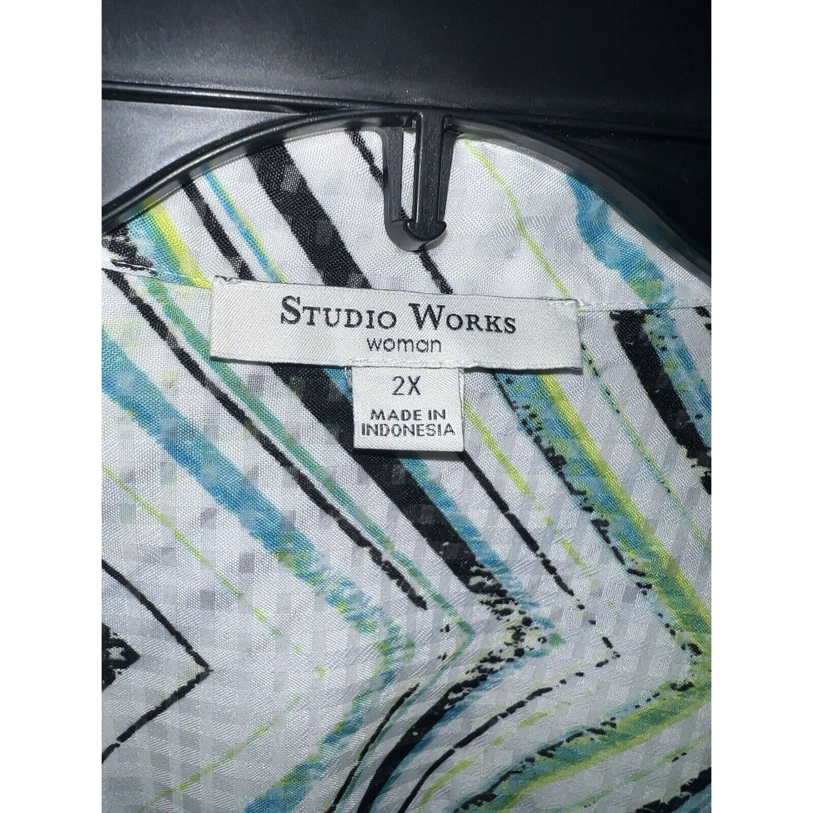 & Other Stories Studio Works Blouse Womens XXL Button Down Shirt White Green Size XXL / US 16-18 / IT 52-54 - 3 Thumbnail