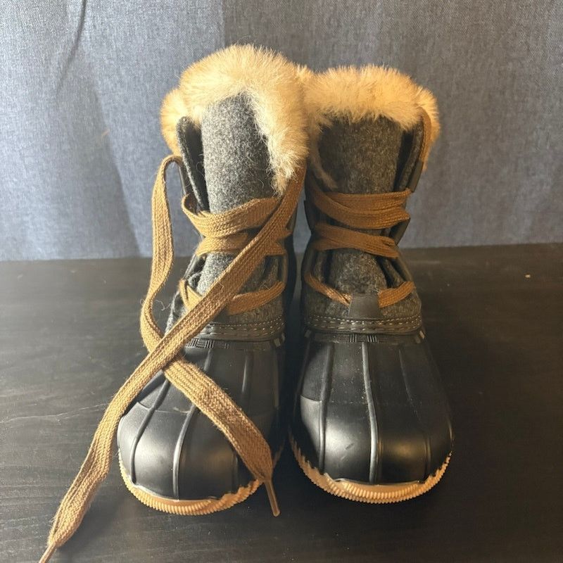 Other Maurices Women’s Millie Faux Fur Duck Boots Size 8.5 Size US 8.5 / IT 38.5 - 1 Thumbnail