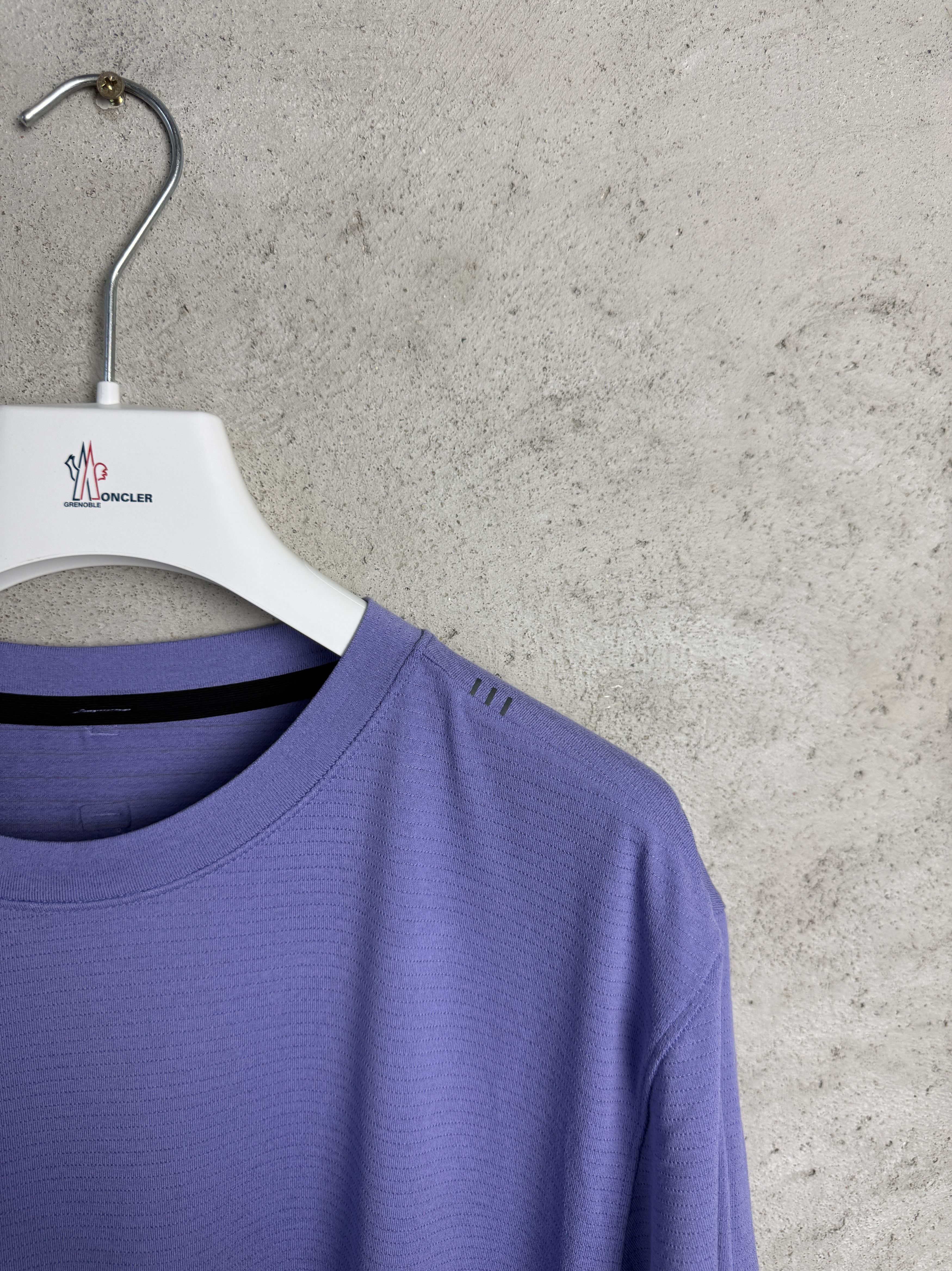 Lululemon Lululemon t-shirt tee casual sport gym running Size US M / EU 48-50 / 2 - 2 Thumbnail