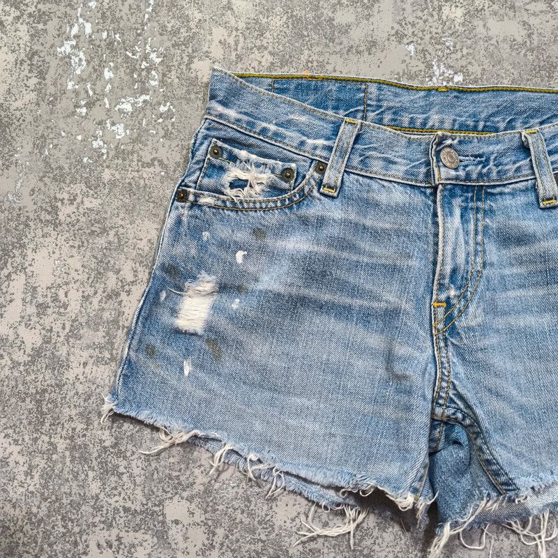 Levi's vintage trashed paint stained levis cut-off shorts Size 27" / US 4 / IT 40 - 4 Thumbnail
