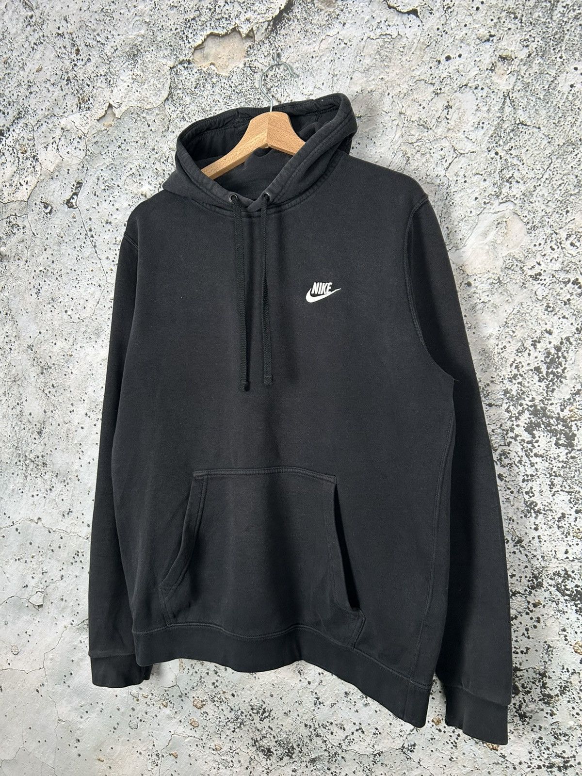 Nike Vintage Nike Swoosh Logo Hoodie Streetwear Baggy Rap Sport Size US M / EU 48-50 / 2 - 2 Thumbnail