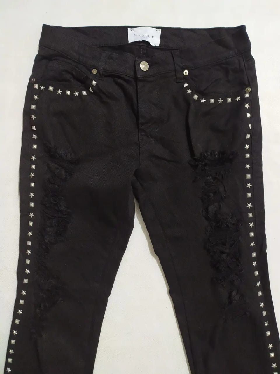 Gaelle Paris Gaelle Paris Distressed Studded star Design pants Size 28" / US 6 / IT 42 - 2 Thumbnail