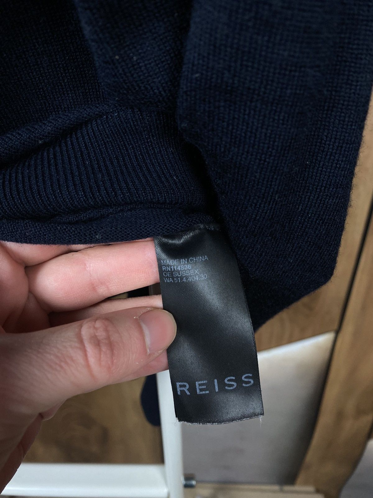 Reiss 💋Sweatshirt Long Sleeve Reiss Luxury Tee💋 Size US XS / EU 42 / 0 - 11 Thumbnail