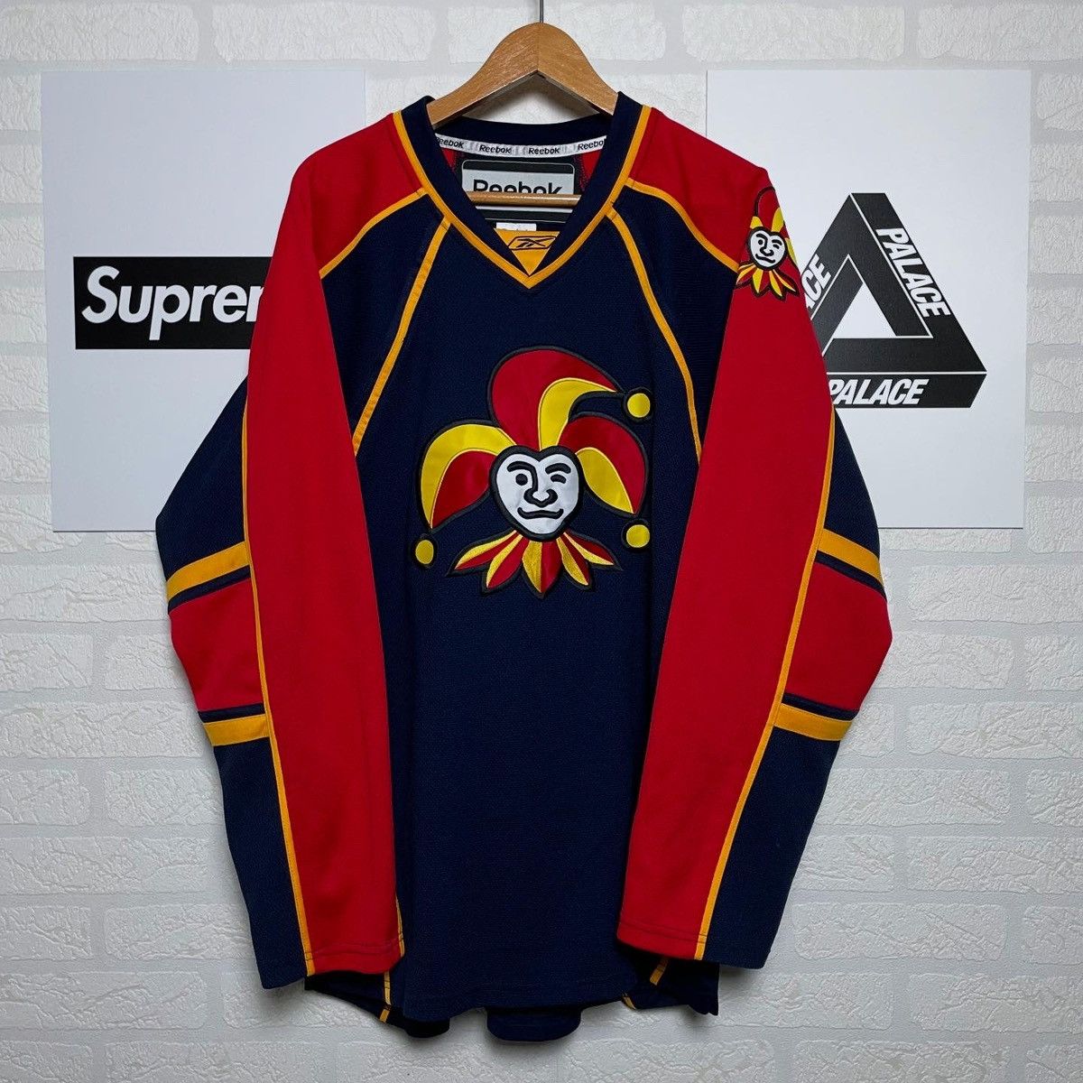 Reebok Vintage Reebok Jokerit NHL 00s Riksman Hockey Jersey Size US M / EU 48-50 / 2 - 1 Thumbnail