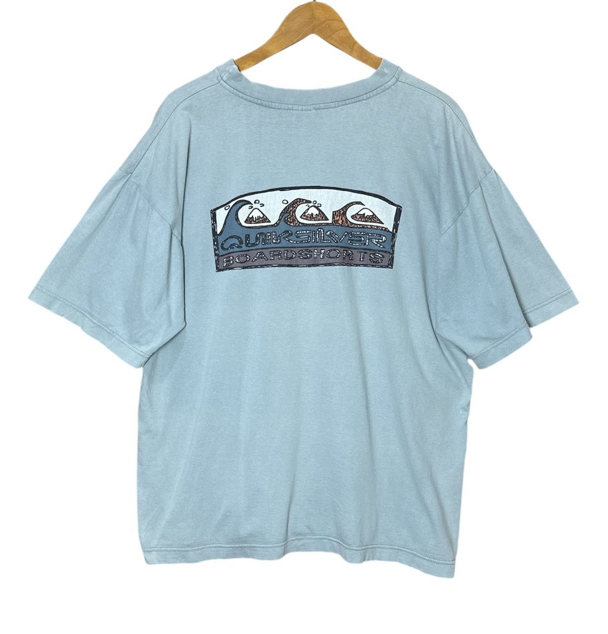 Vintage Quiksilver Australia Design T-Shirt