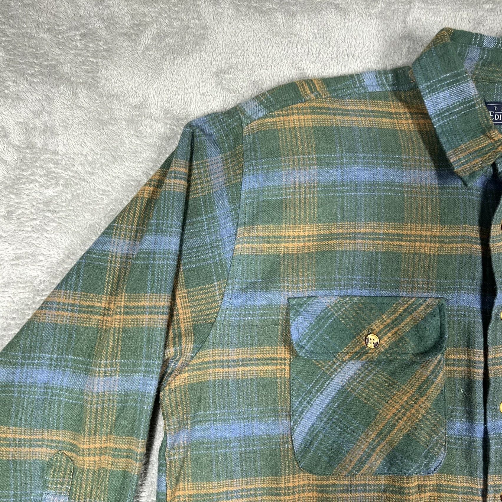 Basic Editions VINTAGE Basic Editions Men's Large Flannel Shirt Green Plaid Cotton Long Sleeve Size US L / EU 52-54 / 3 - 3 Thumbnail
