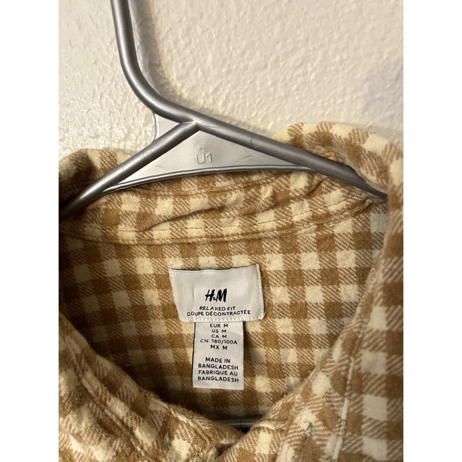 H&M H&M Mens Size Medium Relaxed Fit Brown Gingham Button-Up Shirt Shirt Men's Button-Up Brown White Casual Classic Cotton Long Sleeve Vintage: No Size US M / EU 48-50 / 2 - 2 Thumbnail