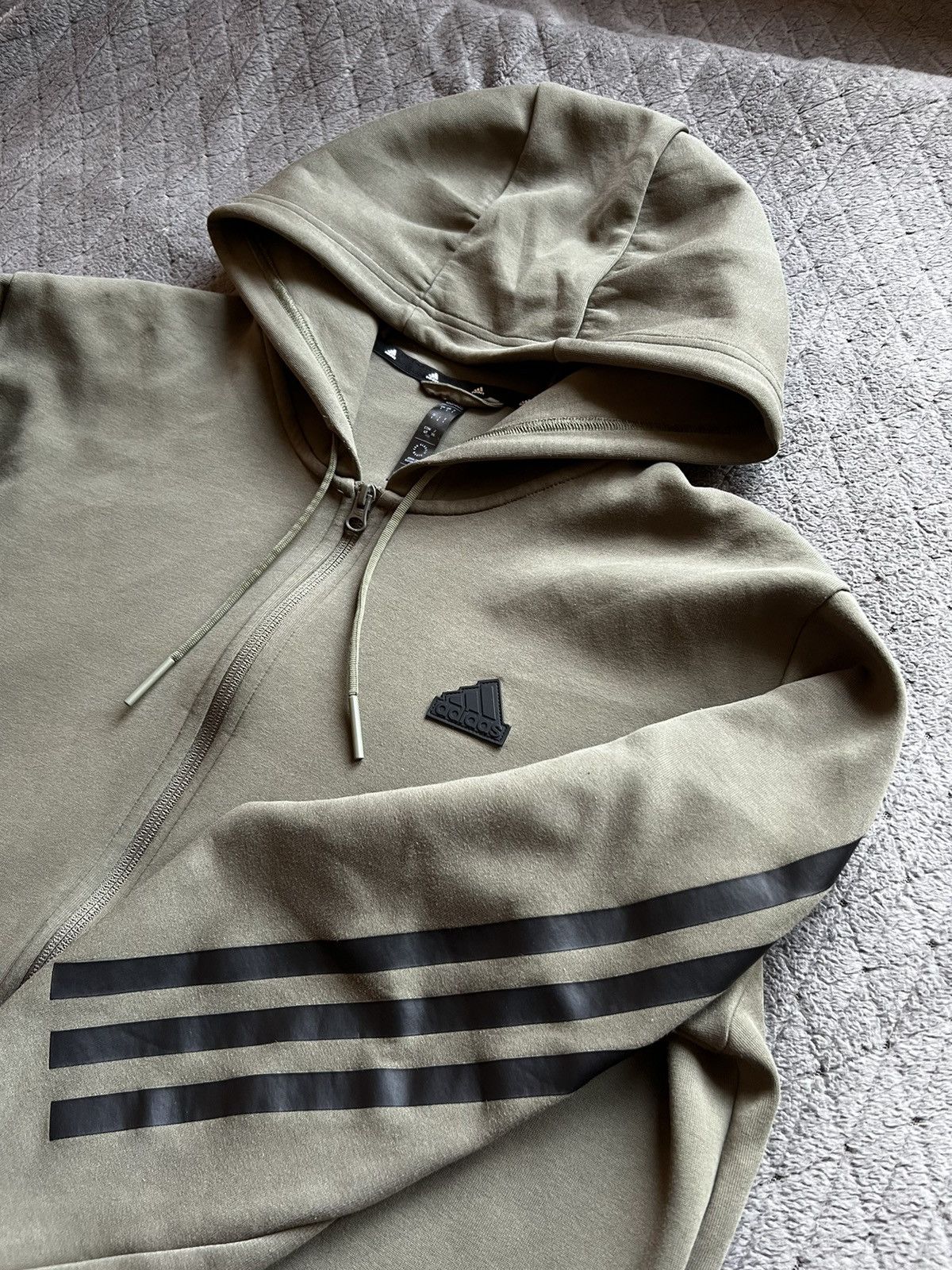 Adidas Adidas Warm Zip Hoodie in Khaki colour Size US L / EU 52-54 / 3 - 1 Thumbnail