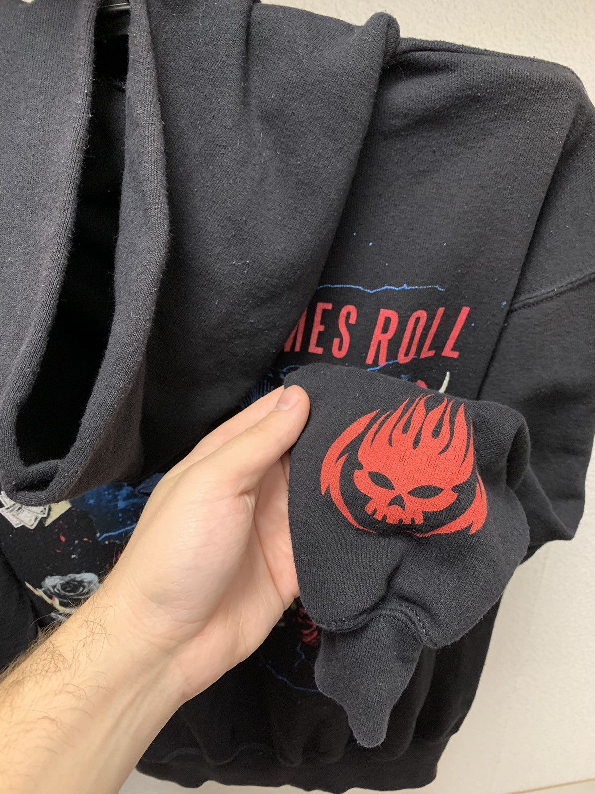 Band Tees The offspring vintage black hoodie let the bad times roll M Size US M / EU 48-50 / 2 - 6 Thumbnail