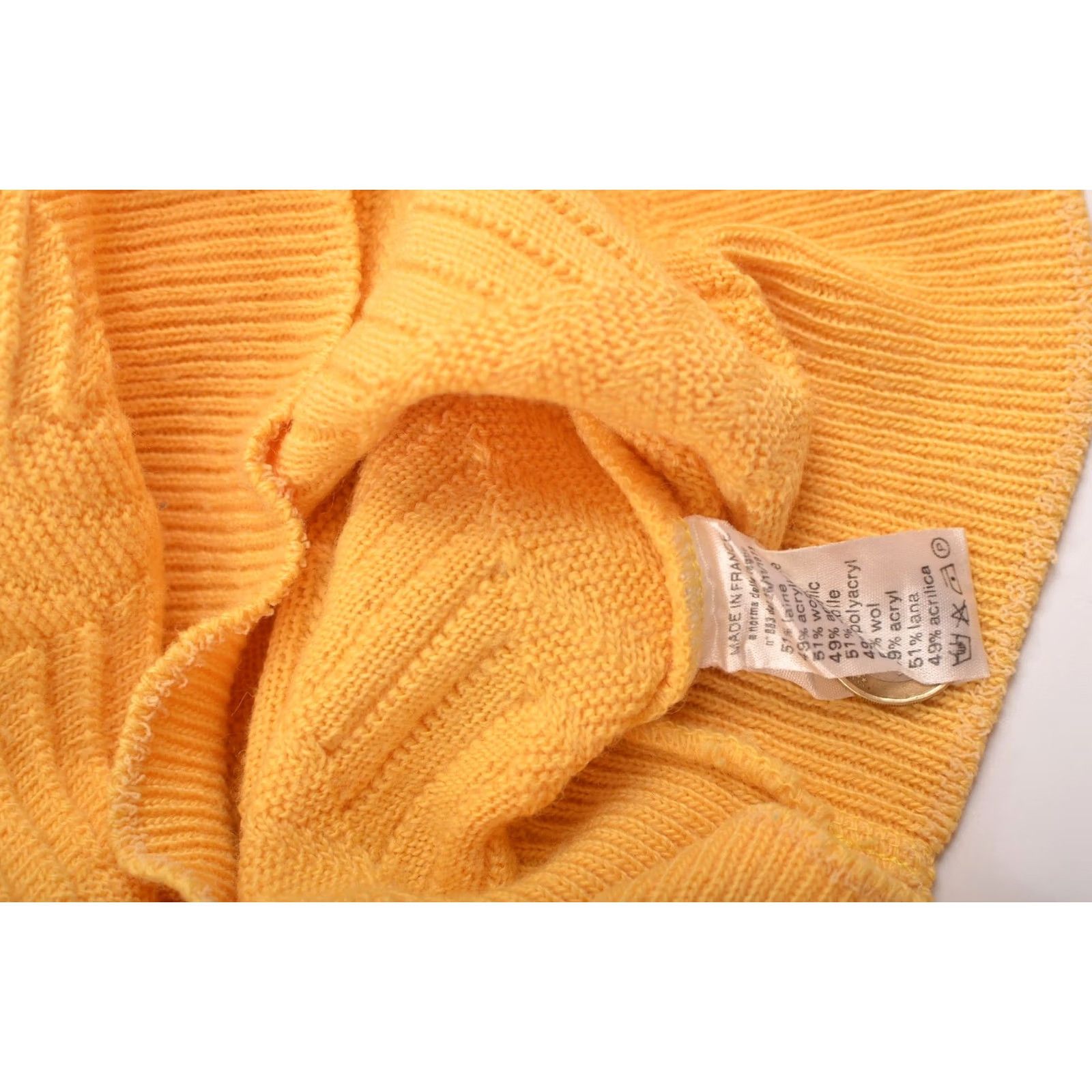 Lacoste Lacoste Vintage Yellow Zig Zag Wool Blend Sweater Mens Crew Neck Size 5 Made in France 80s 90s Size US S / EU 44-46 / 1 - 5 Thumbnail