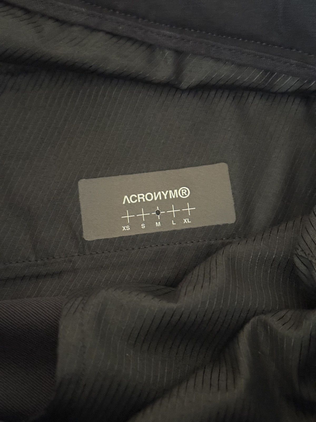 Acronym P30A-DS Size US 32 / EU 48 - 12 Thumbnail