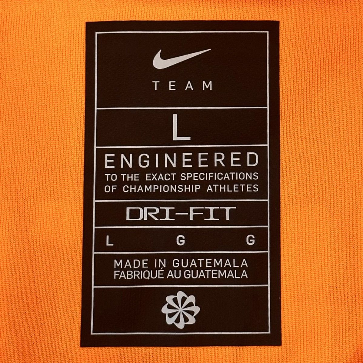 NCAA × Nike Tennessee Volunteers Team Signed Jersey Top Tier Authentic Size US L / EU 52-54 / 3 - 6 Thumbnail