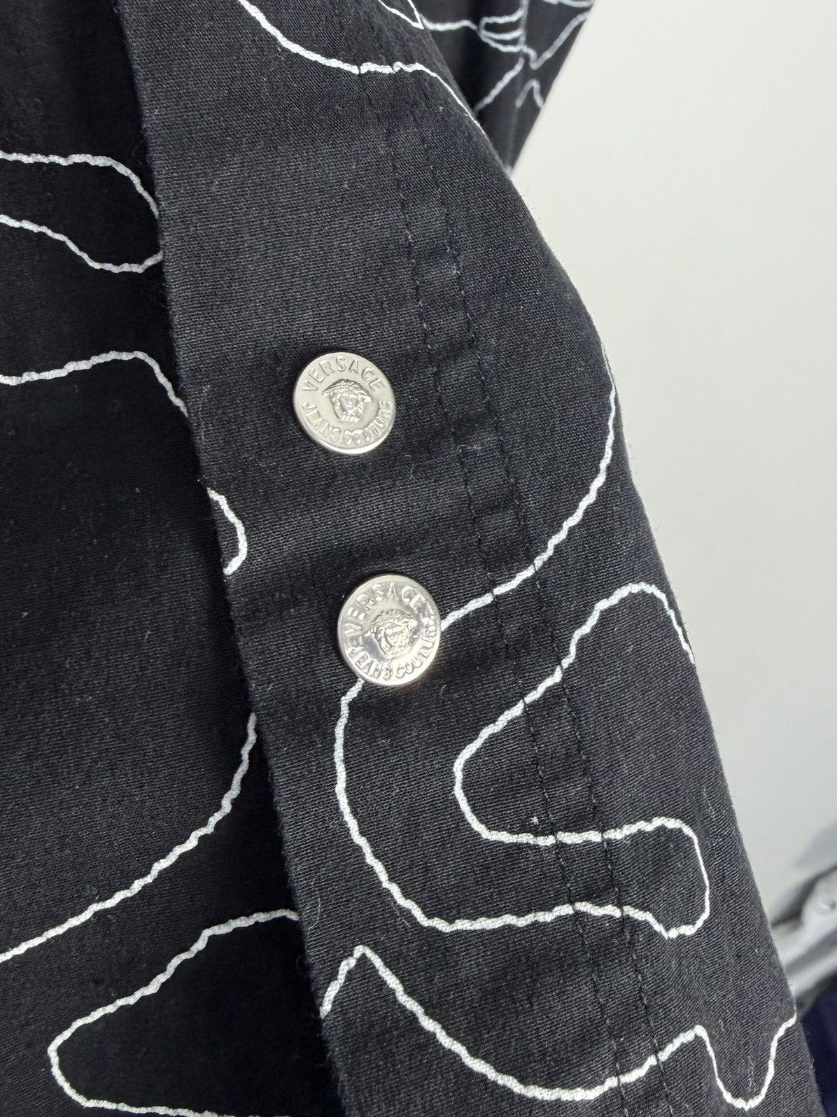 Versace Jeans Couture Unique Versace Jeans Couture Medusa Shirt + Vintage 90's Size US L / EU 52-54 / 3 - 2 Thumbnail