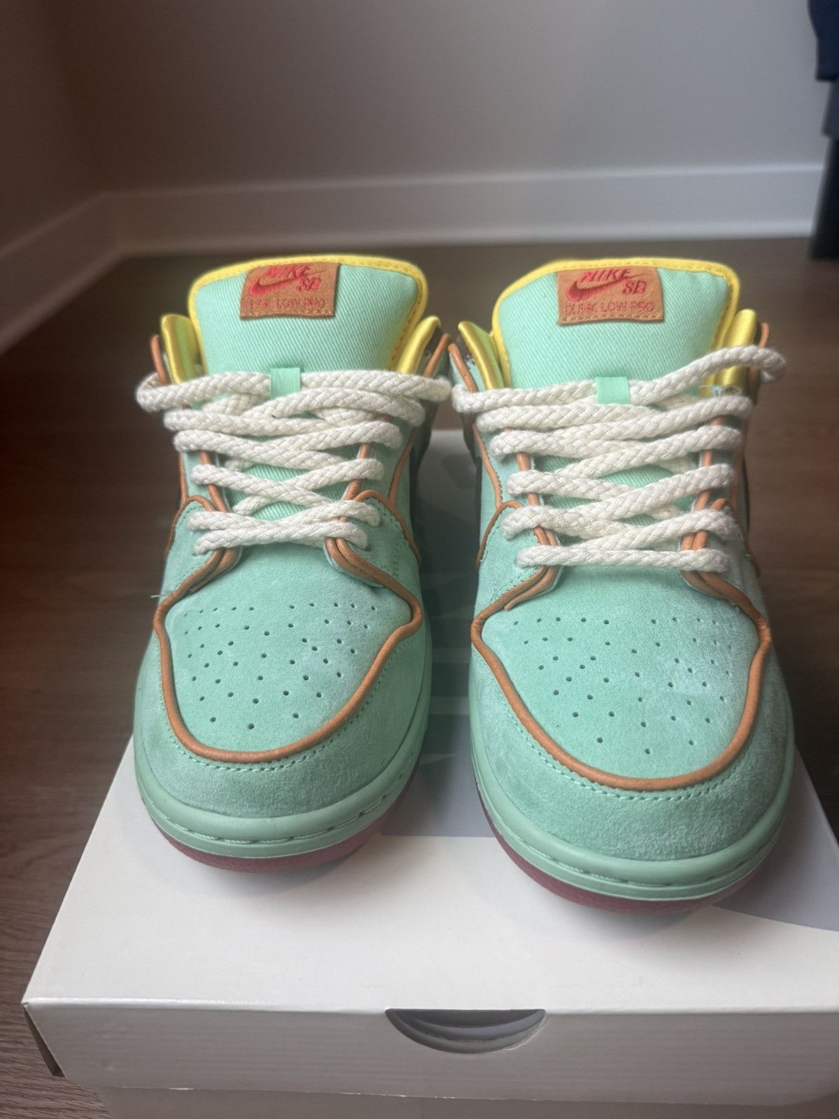 Nike SB Nike SB Dunk Low Rodeo Size US 9.5 / EU 42-43 - 1 Thumbnail
