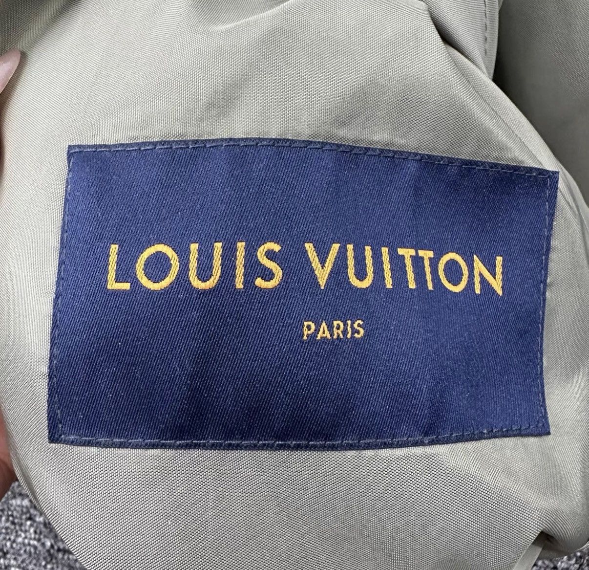 Louis Vuitton Louis Vuitton Nylon Reversible Jacket Windbreaker K12 Size US M / EU 48-50 / 2 - 8 Thumbnail