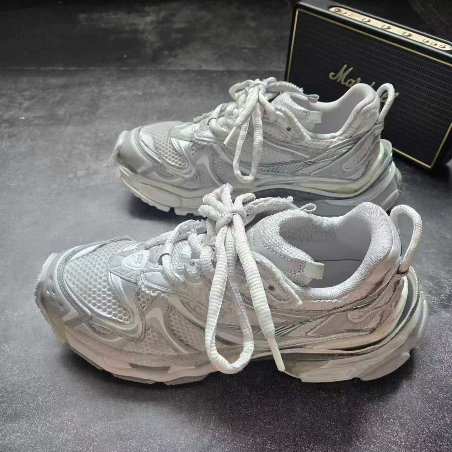Balenciaga Balenciaga Track 2 White Black Sneaker Size 42 | Grailed