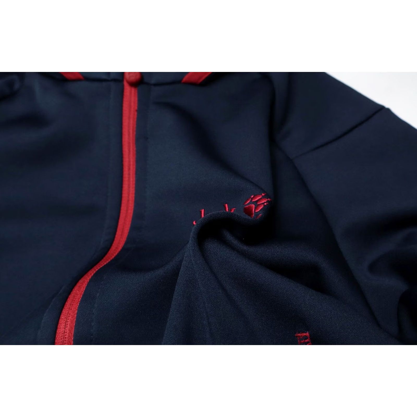 Jack Wolfskin JACK WOLFSKIN Sweatshirt Women's MEDIUM Blue Hooded Logo Zipped Pocket Stretch Size M / US 6-8 / IT 42-44 - 6 Thumbnail