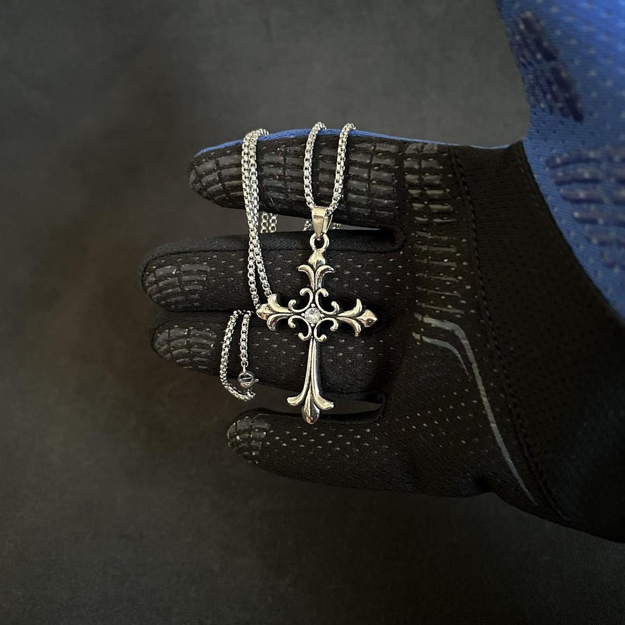 Japanese Brand × Vintage Y2K 2000s Silver Studded Cross Skater Hip Hop Chain Size ONE SIZE - 4 Thumbnail