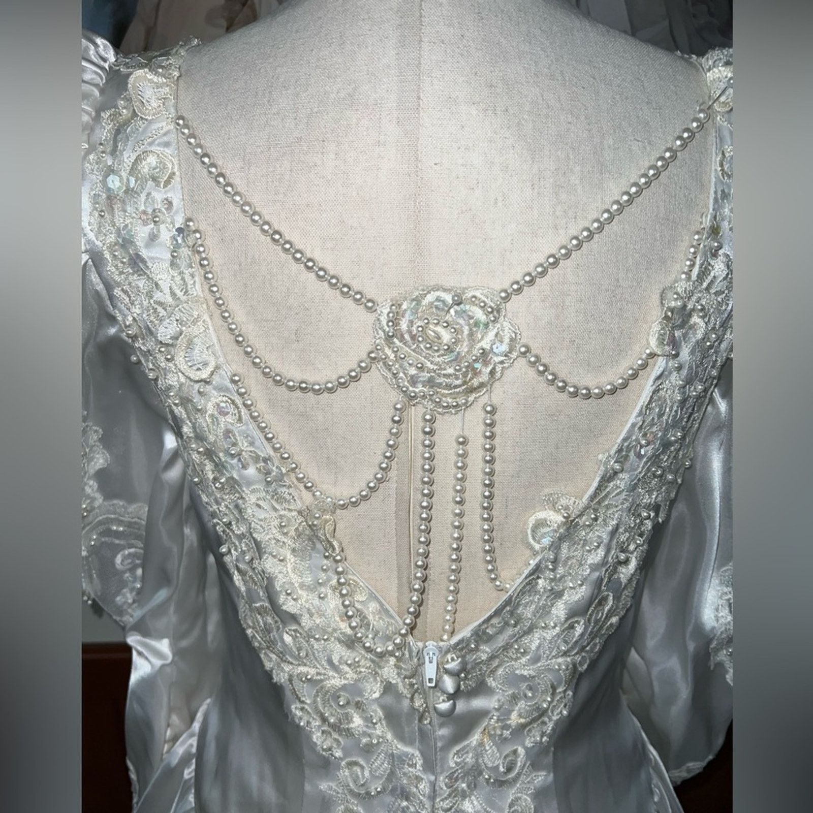 Vintage Vintage 90s Bridal Originals White Satin Wedding Gown! Size M / US 6-8 / IT 42-44 - 9 Thumbnail