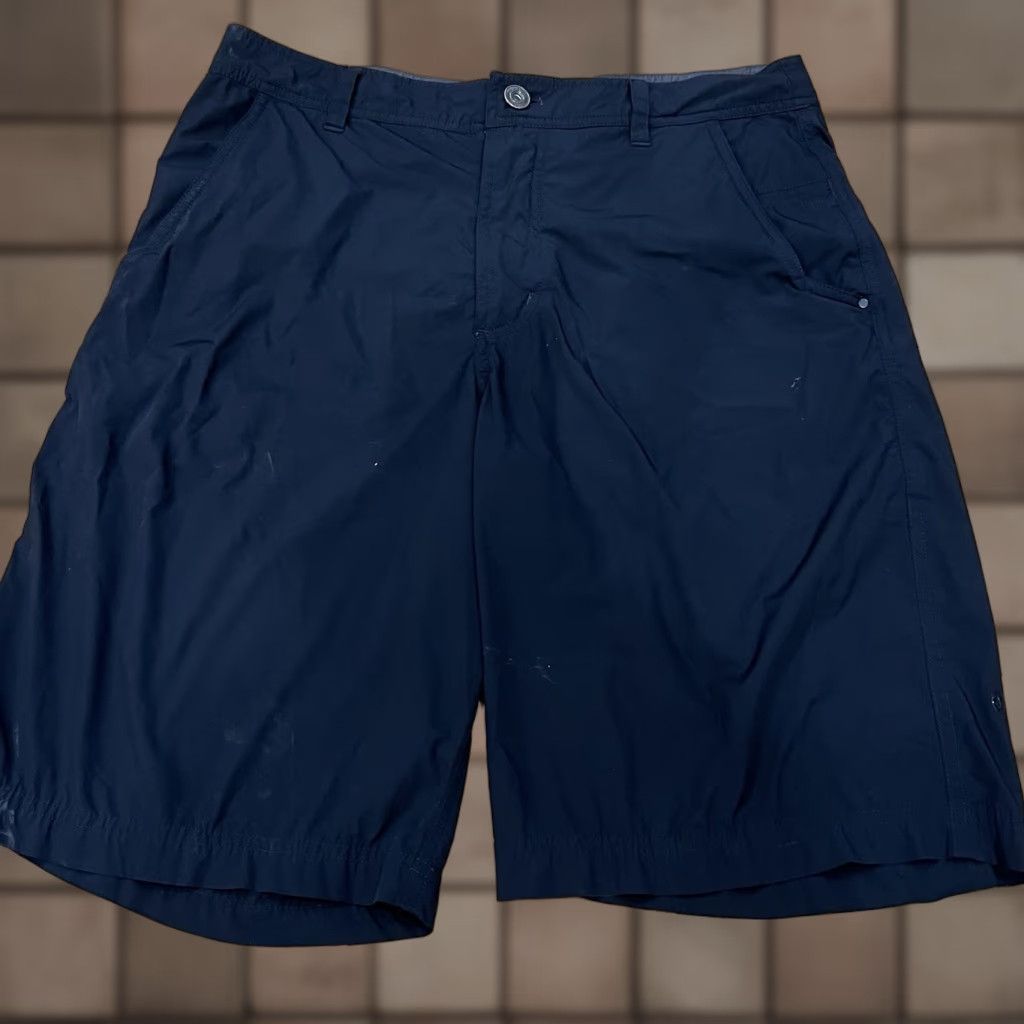 Lululemon Lululemon Athletica Men’s Kahuna Black Performance Loose Shorts LM7219S 32 Inseam 11 5-Pocket Chino Logo Size US 32 / EU 48 - 1 Thumbnail