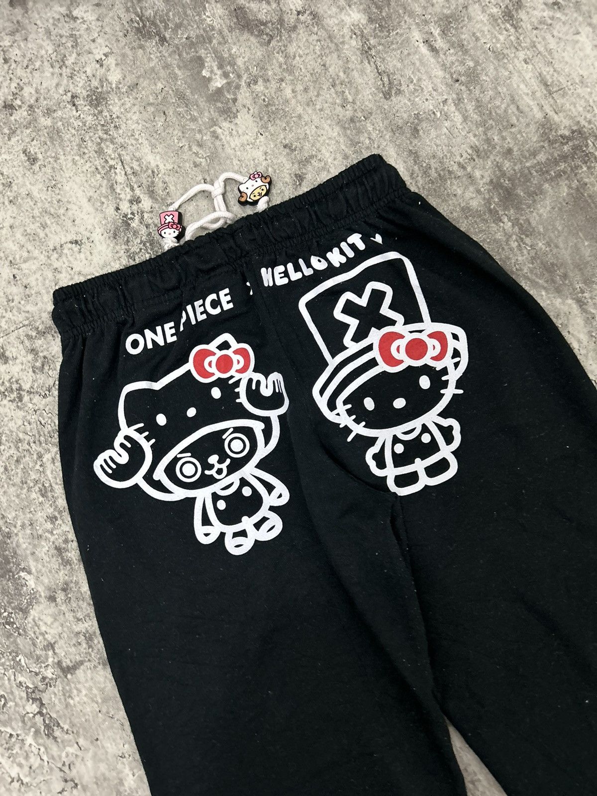 Cartoon Network × Japanese Brand × One Piece One Piece x Hello Kitty Jogger Pans Size US 28 / EU 44 - 4 Thumbnail