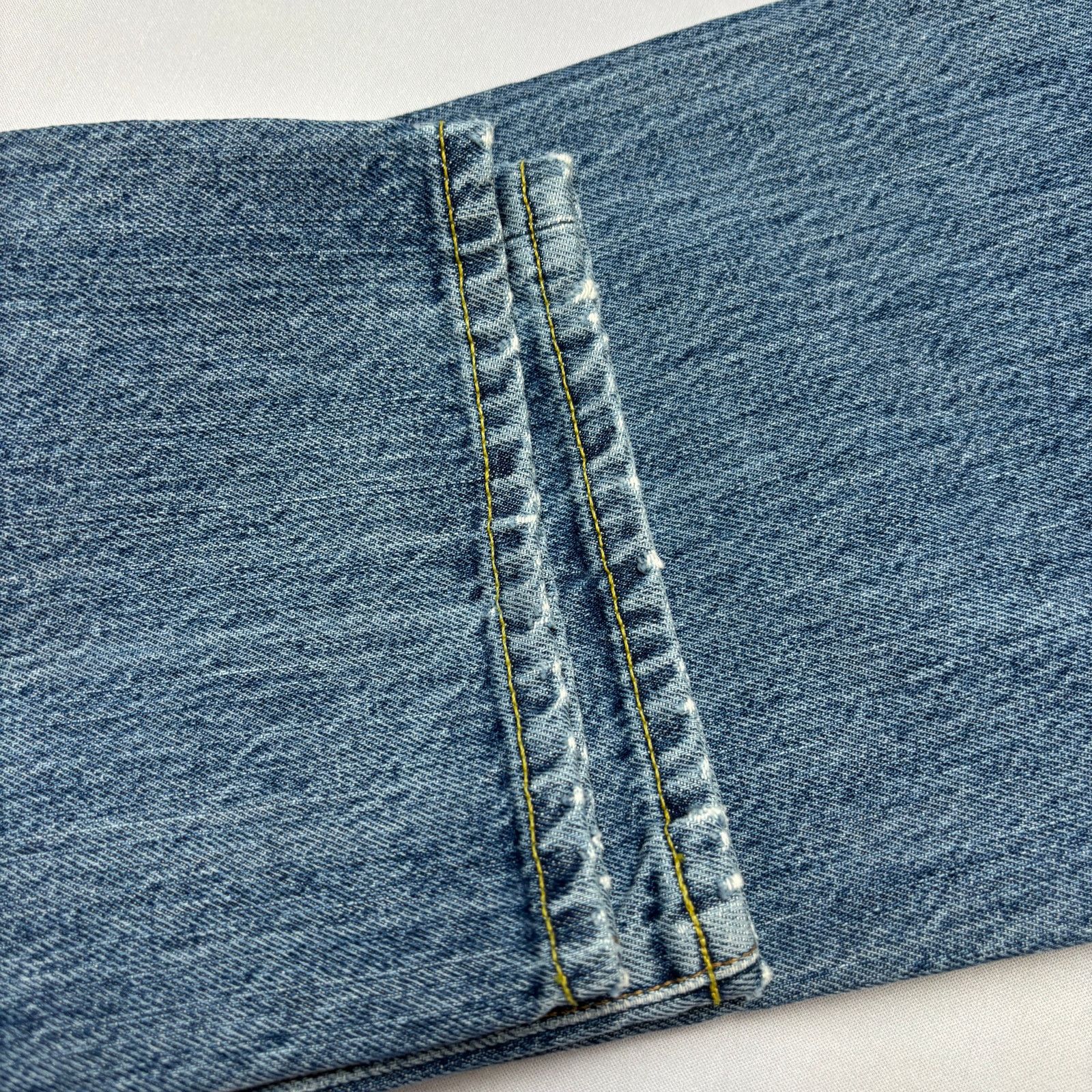 Sid Mashburn $185 Sid Mashburn Light Wash Denim 36x30 Slim Straight Jeans Size US 36 / EU 52 - 14 Thumbnail