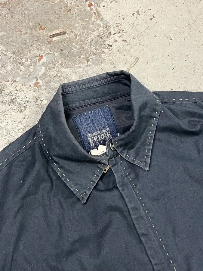 Gianfranco Ferre 2000s Gianfranco Ferré Buttoned Navy Minimalist Jacket Size US L / EU 52-54 / 3 - 4 Thumbnail