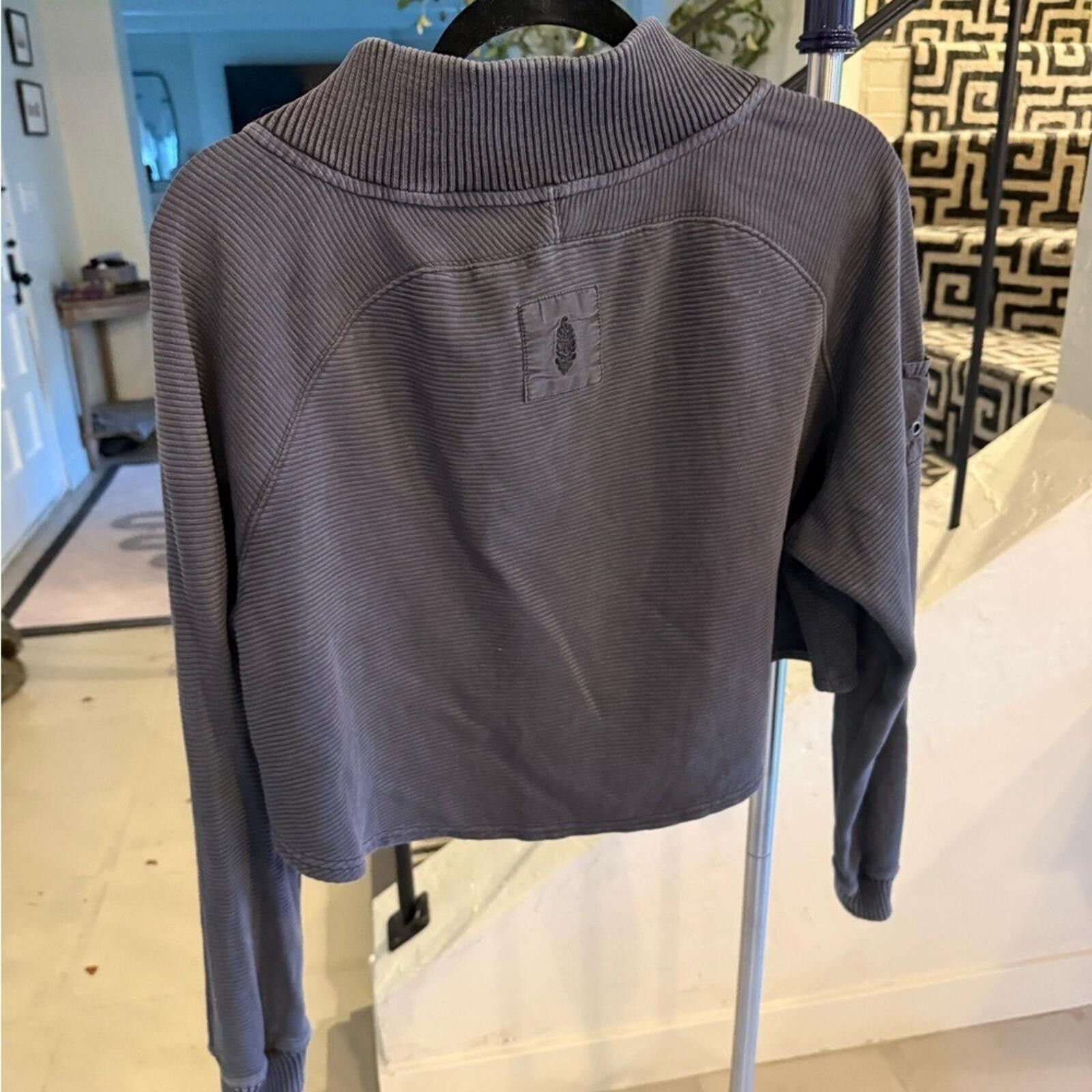 Free People Free People Ribbed Cropped Henley Pullover Faded Charcoal S Size S / US 4 / IT 40 - 4 Thumbnail