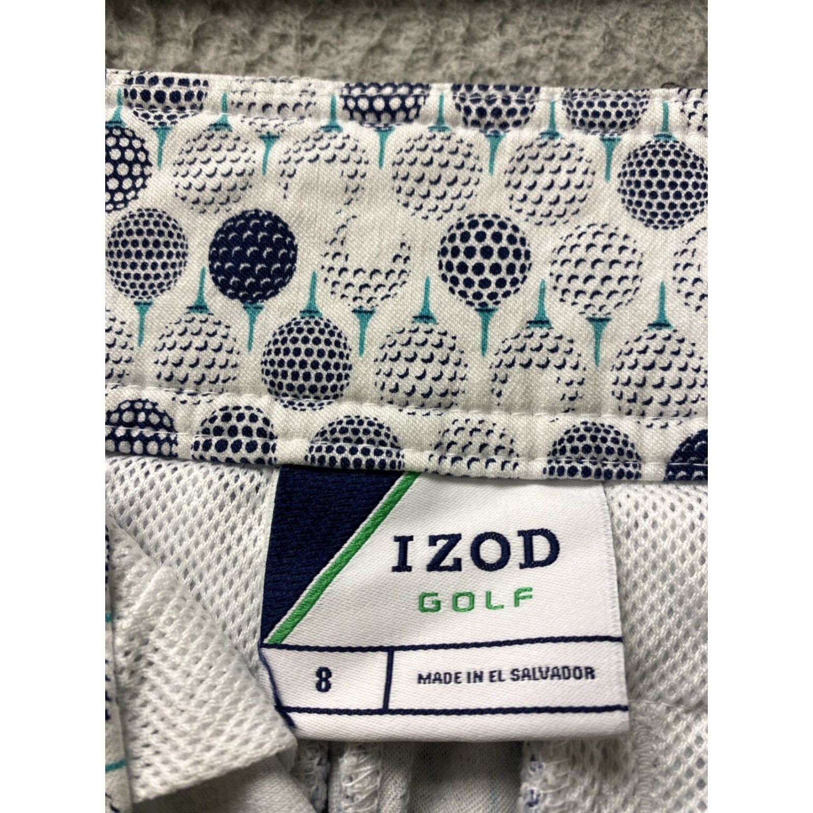 Izod IZOD Women’s 8 Bermuda Preppy Casual Stretch Shorts Geometric Multicolor Polyester Spandex High Rise Flat Front Pockets Golf Walking 8 Sz 8 / 130-15 Size 30" / US 8 / IT 44 - 3 Thumbnail