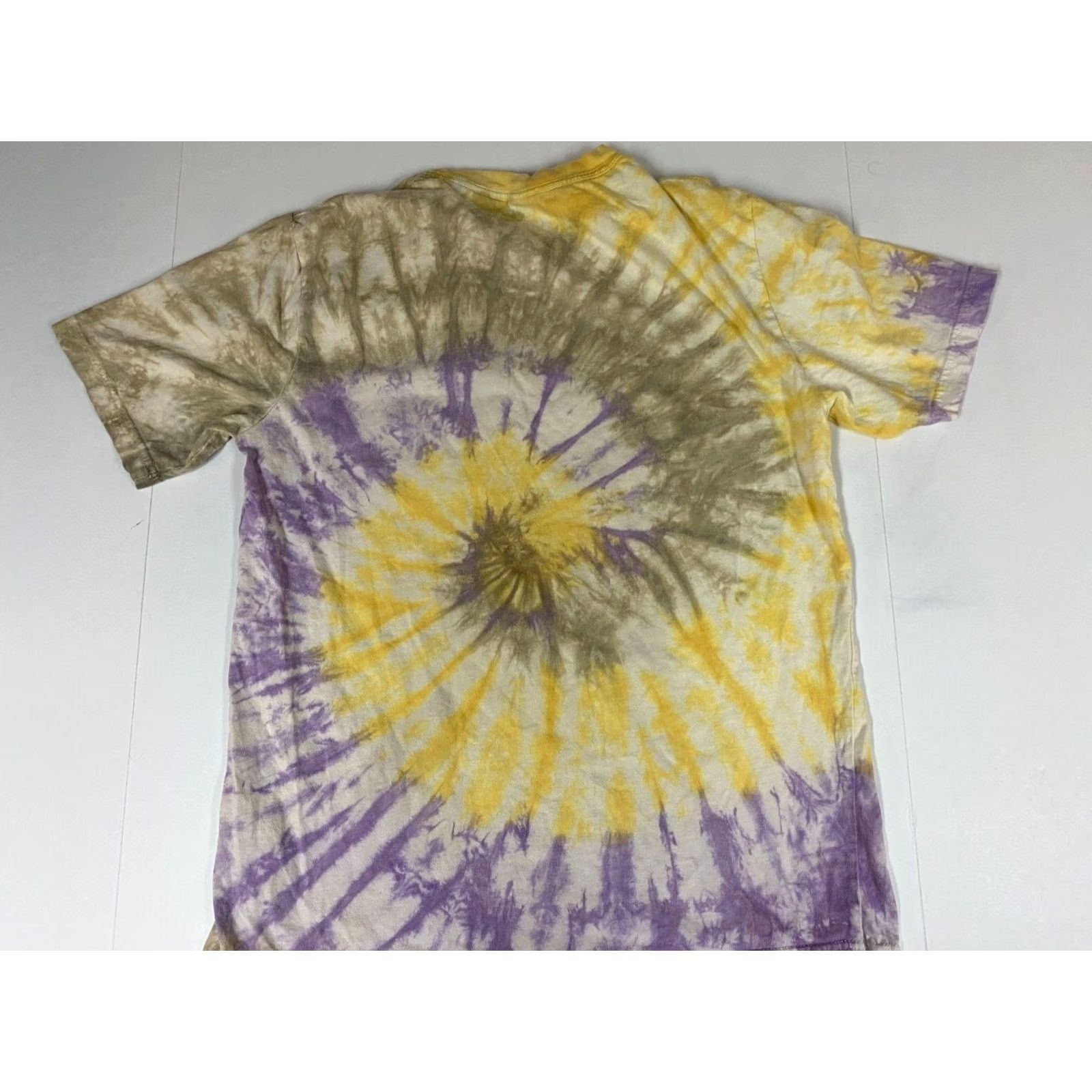 Urban Outfitters Urban Outfitters Mens T-Shirt M Tie Dye Chest Pocket Cotton Crew Neck Short Sleeve Multicolor 90s University Logo Pockets Breathable Regular Size US M / EU 48-50 / 2 - 7 Thumbnail