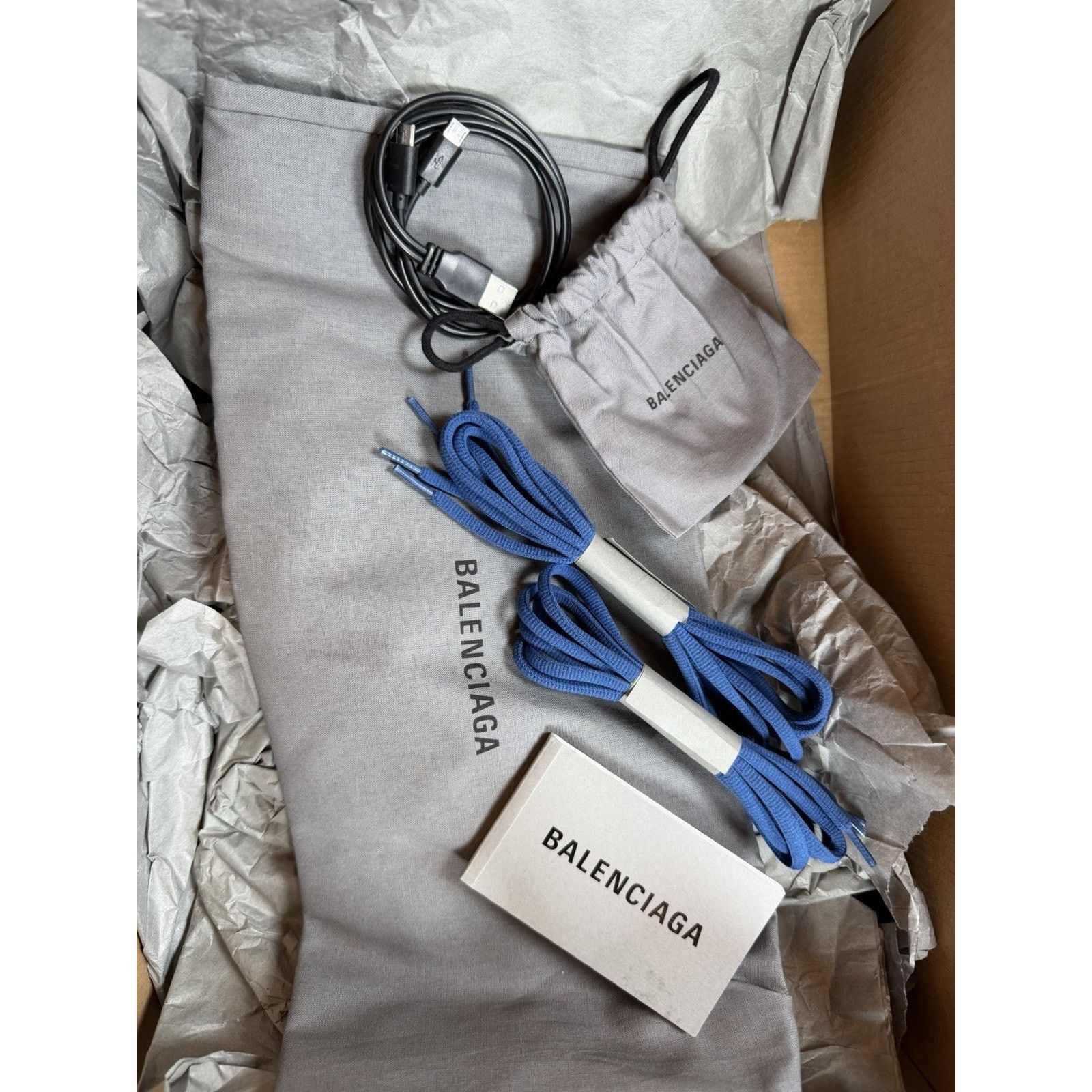 Balenciaga Size 40EU/7US - Balenciaga Track Blue LED NEW! Size US 7 / EU 40 - 11 Thumbnail